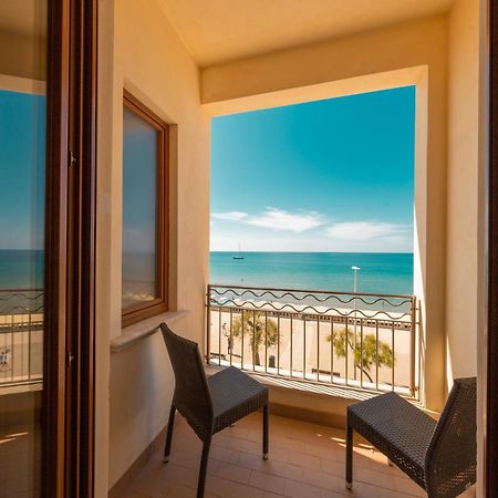 Hotel Riva Del Sole Чефалу Екстериор снимка