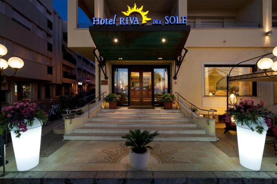 Hotel Riva Del Sole Чефалу Екстериор снимка