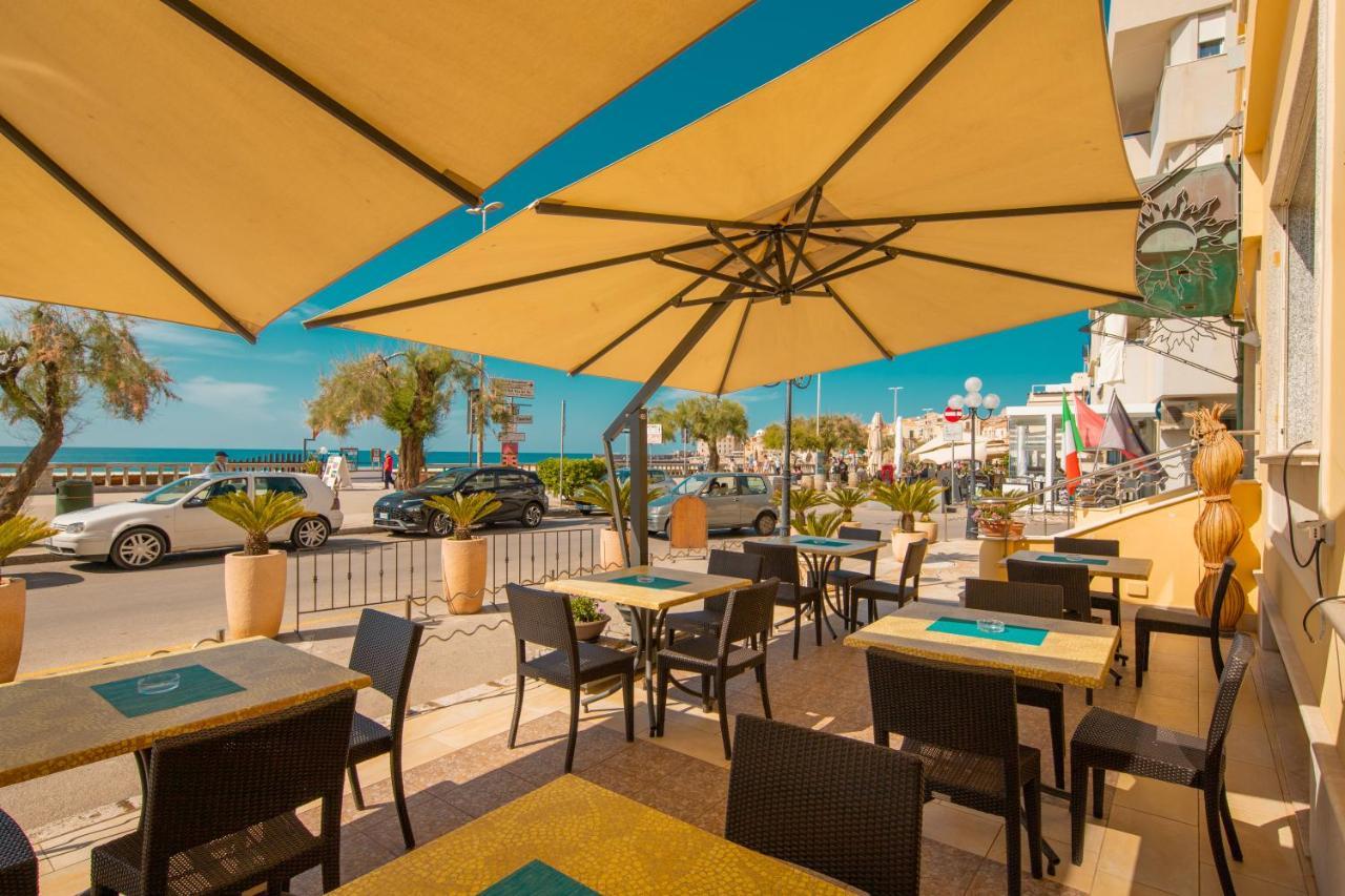 Hotel Riva Del Sole Чефалу Екстериор снимка