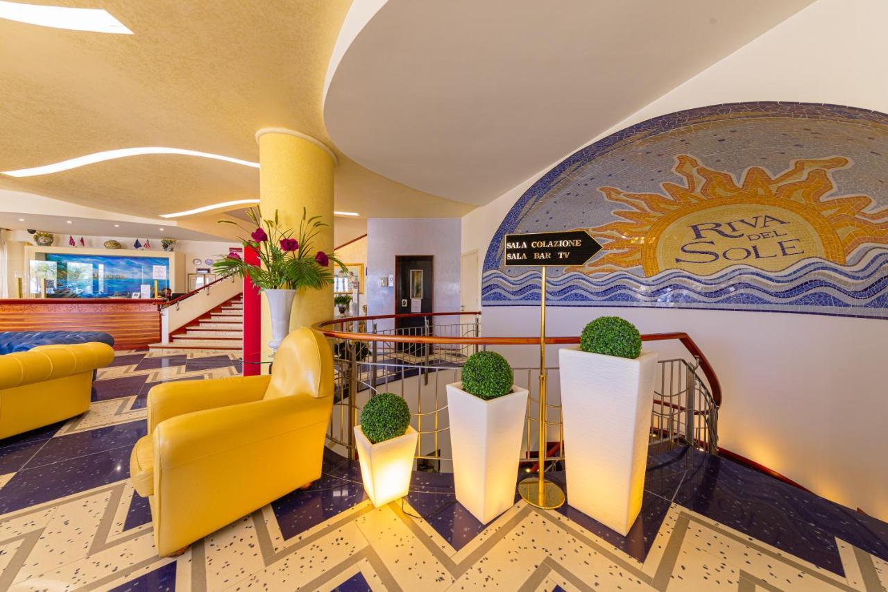 Hotel Riva Del Sole Чефалу Екстериор снимка